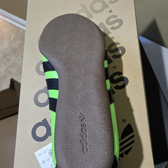 adidas Tokyo Decon Solar Green JQ2155 Sneakers Women's Size 9 NEW!💚 - Picture 9 of 11